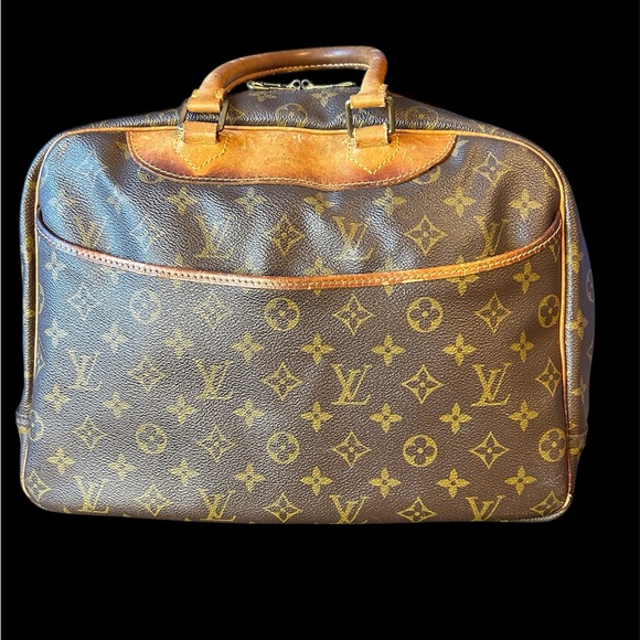 Authentic Louis Vuitton Monogrammed Deauville - Picture 1 of 16